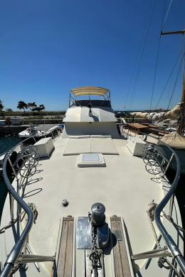 Hatteras | 52 Convertible