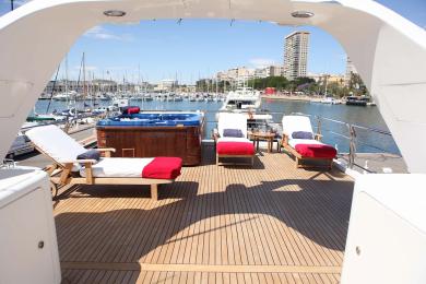 Benetti | Tradition 100