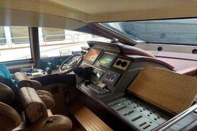 Azimut | 70