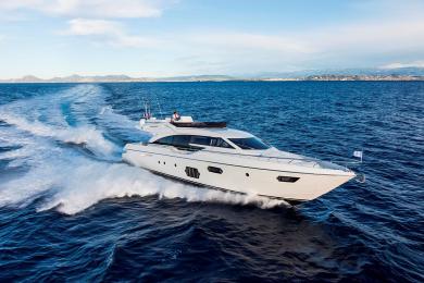 Ferretti | 750
